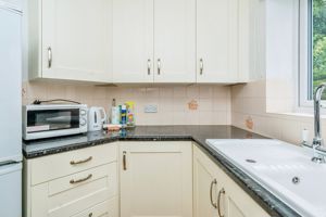 KITCHEN- click for photo gallery